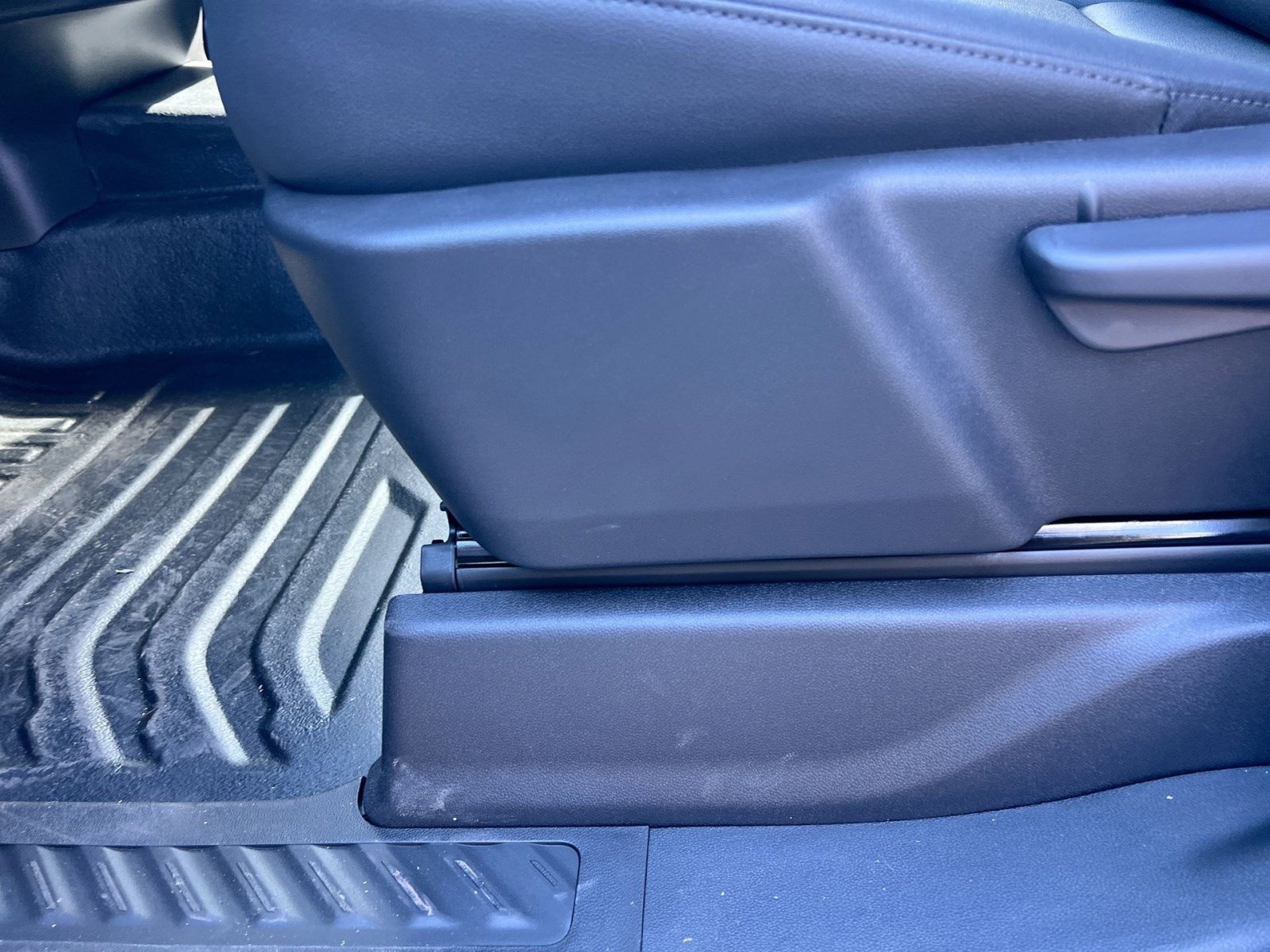 New 2026 GMC Sierra 1500 Pro w/ Pro Value Package image 13