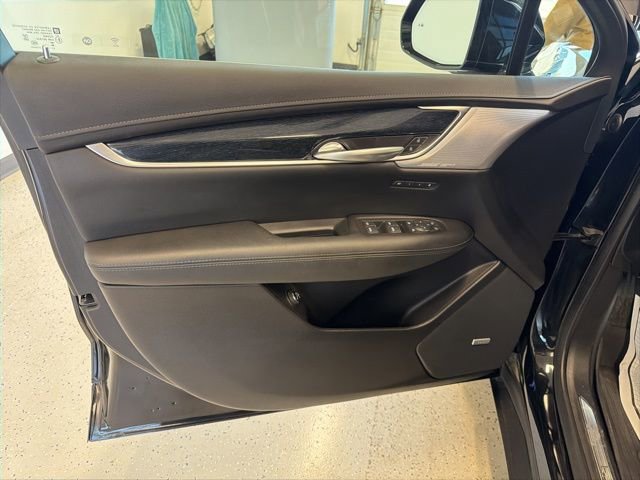 Used 2024 Cadillac XT5 Premium Luxury w/ Technology Package image 41