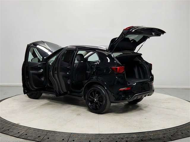 Used 2024 Buick Encore GX Sport Touring image 13