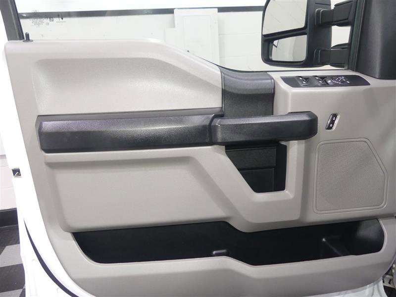 Used 2020 Ford F250 XL w/ Power Equipment Group image 16