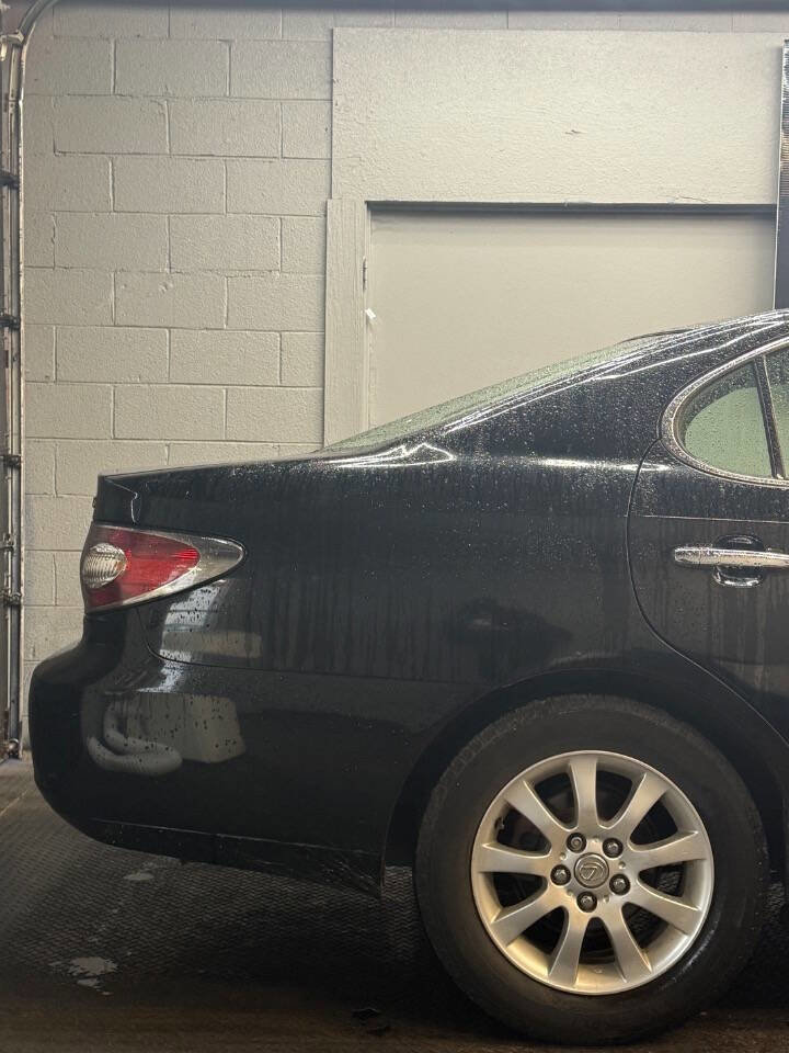Used 2003 Lexus ES 330 FWD image 5