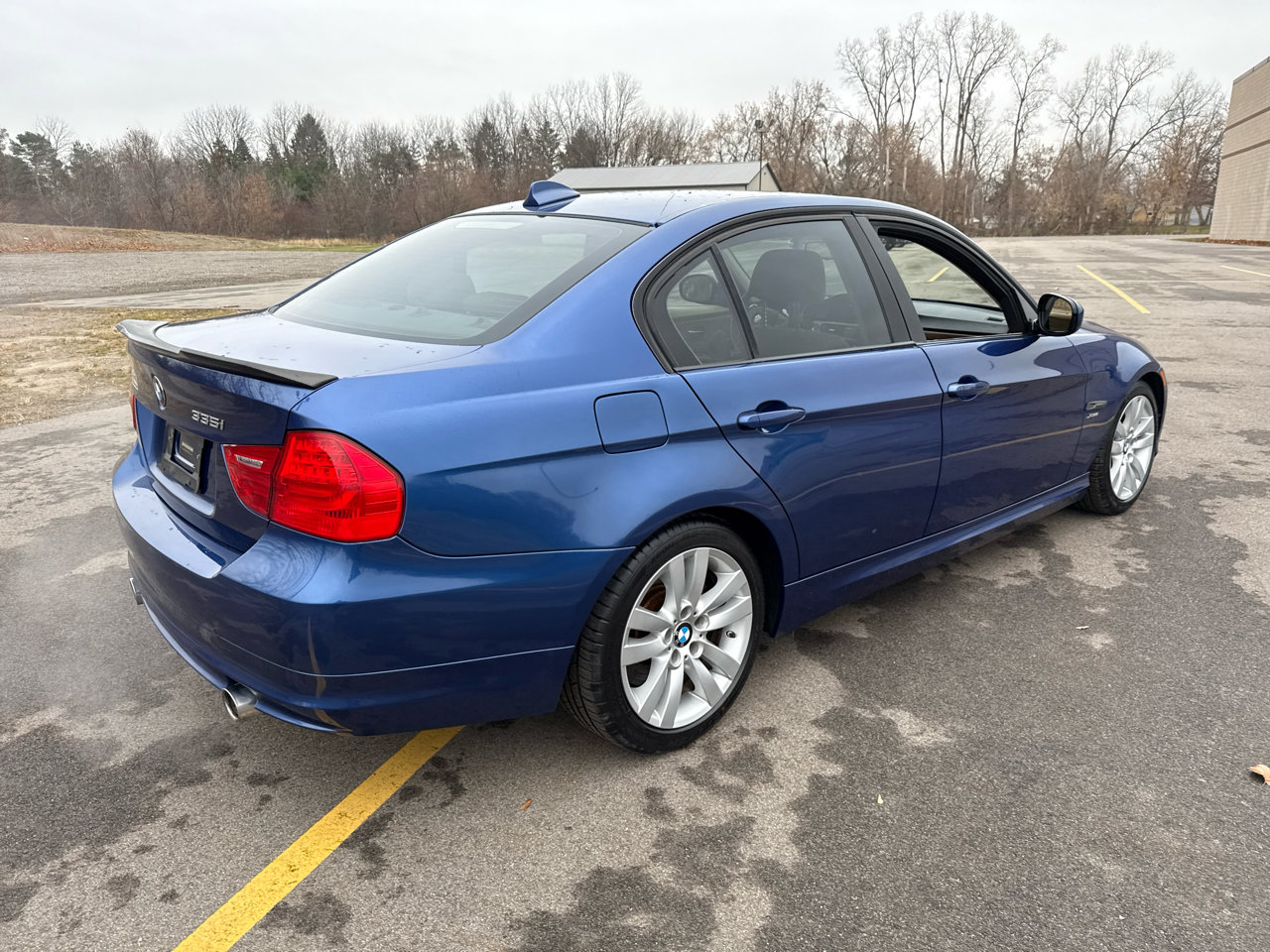 Used 2009 BMW 335i xDrive 4dr Sdn 335i xDrive AWD image 5
