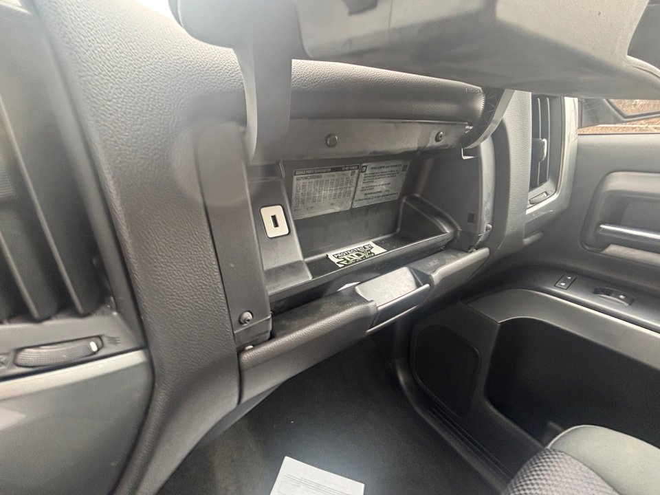 Used 2016 Chevrolet Silverado 1500 LT w/ All Star Edition image 38