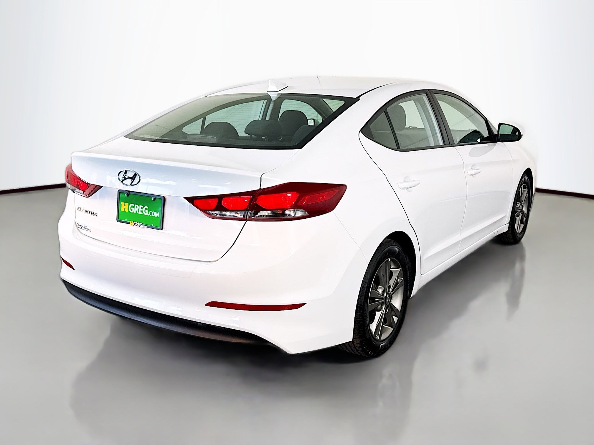 Used 2018 Hyundai Elantra SEL image 10