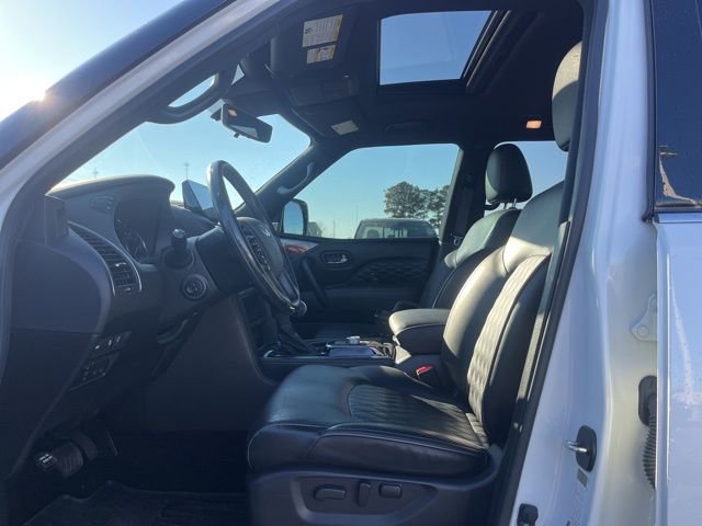 Used 2024 INFINITI QX80 Sensory w/ All-Season Package image 11