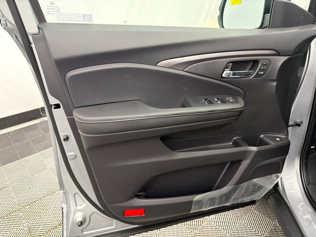 New 2026 Honda Ridgeline RTL image 11