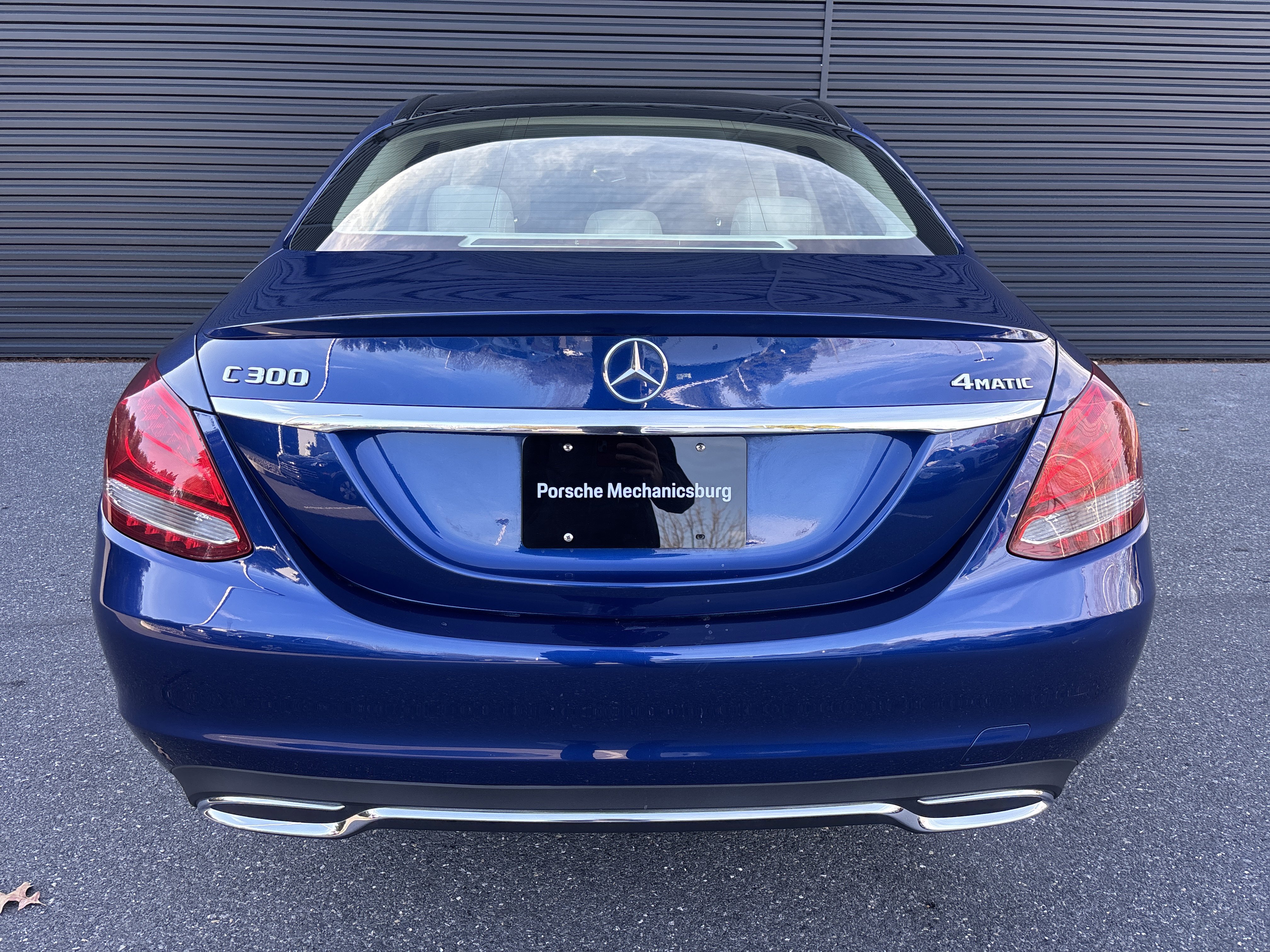 Used 2017 Mercedes-Benz C 300 4MATIC Sedan image 2