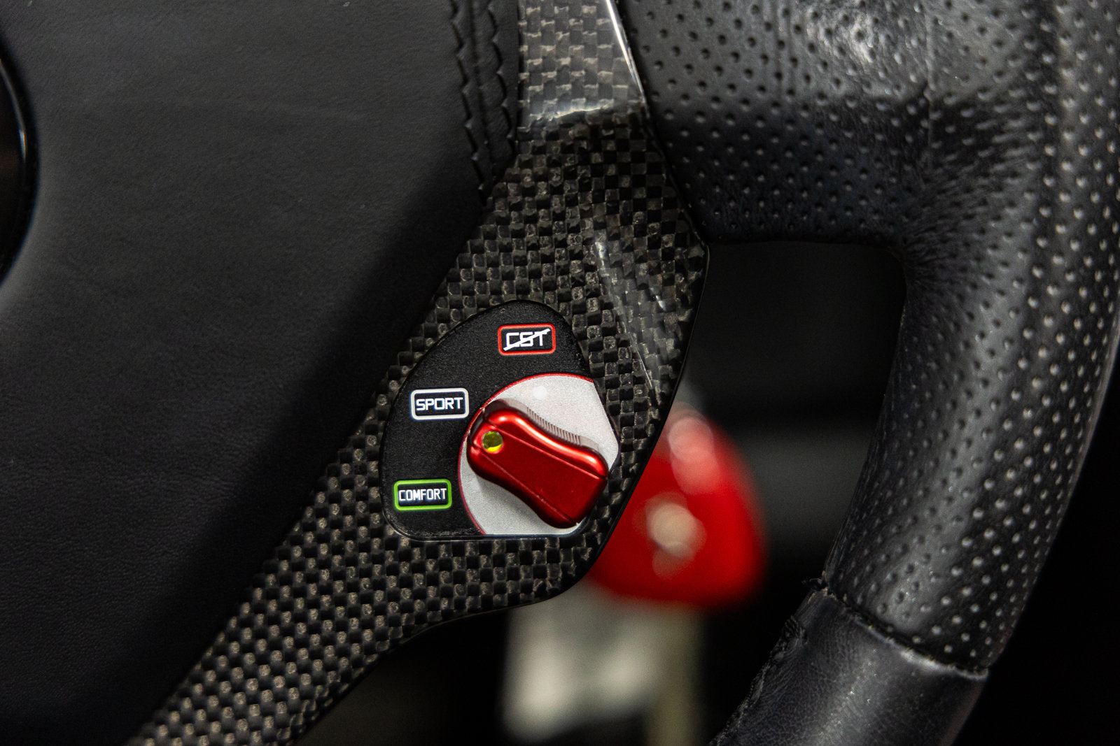 Used 2011 Ferrari California RWD image 66