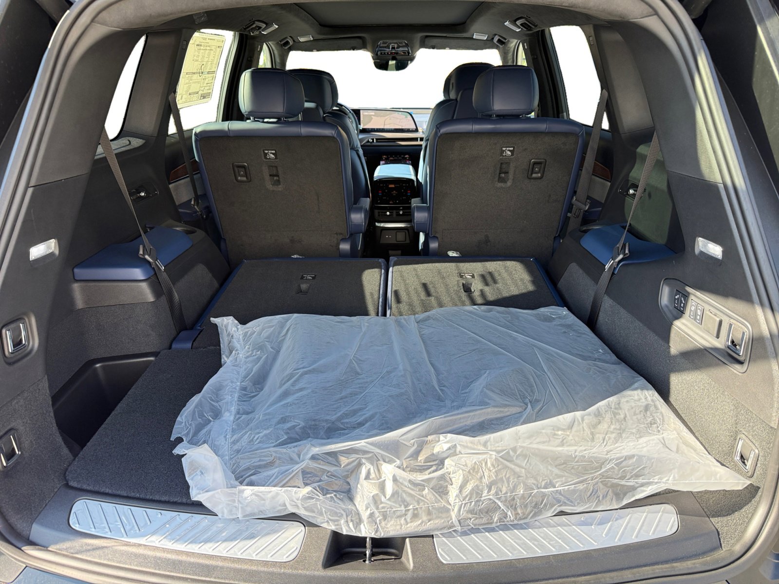 New 2026 Cadillac Vistiq Premium Luxury image 17