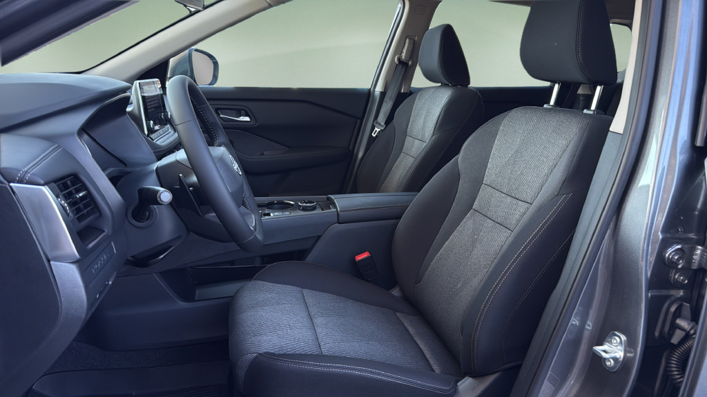 New 2026 Nissan Rogue SV AWD/4WD image 20