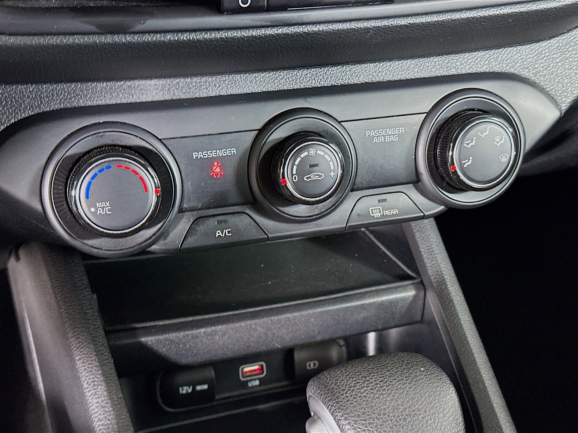 Used 2024 Kia Forte LXS image 23