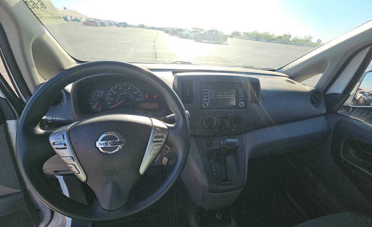 Used 2019 Nissan NV200 SV w/ Navigation Package FWD image 12