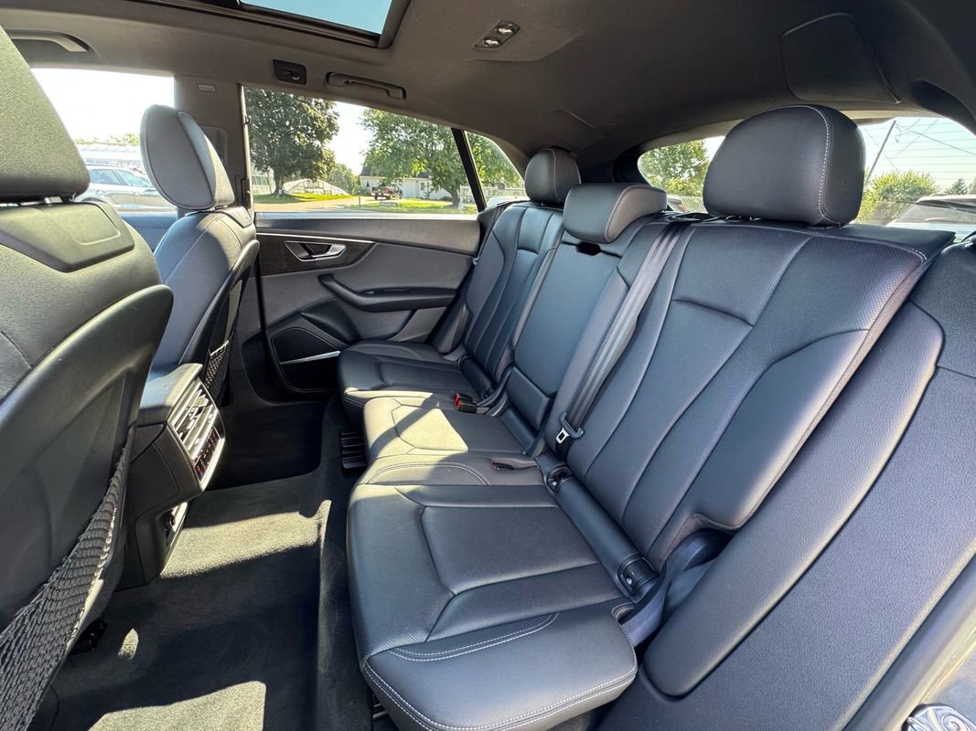 Used 2021 Audi Q8 Prestige image 23