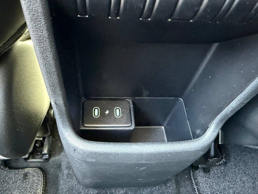 Certified 2025 Hyundai Kona Limited FWD image 27