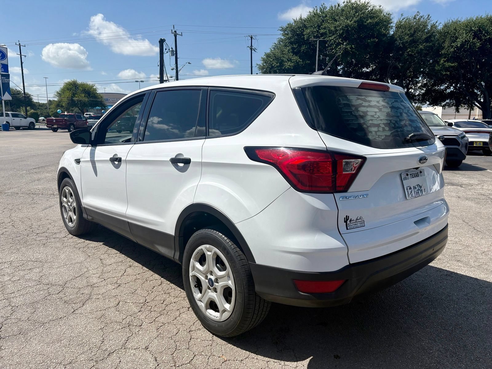 Used 2019 Ford Escape S FWD image 3