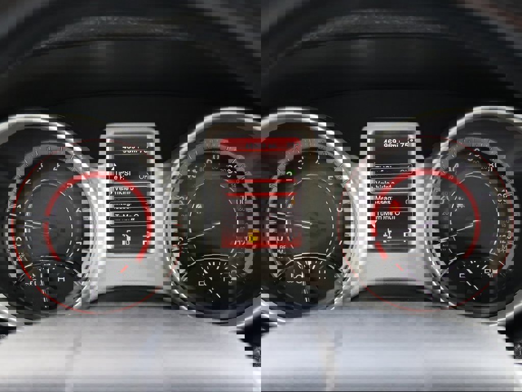 Used 2020 Dodge Journey SE w/ SE Popular Equipment Group image 30