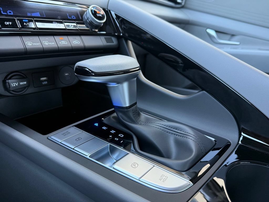 New 2026 Hyundai Elantra Hybrid FWD image 19