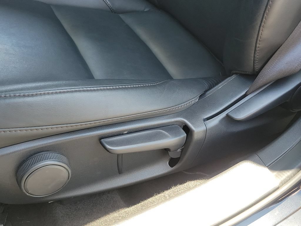 Certified 2024 MAZDA MAZDA3 s FWD image 17