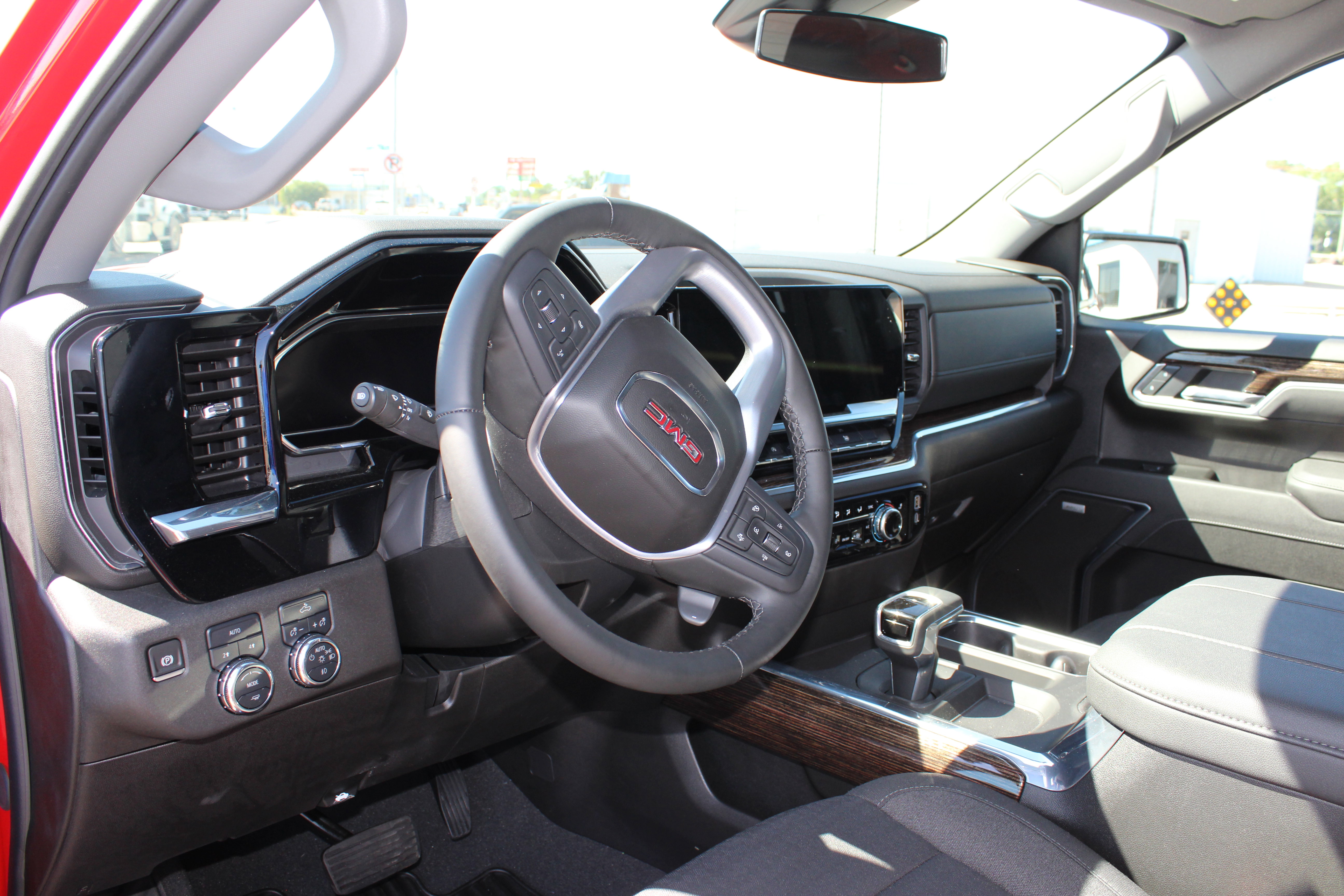 New 2025 GMC Sierra 1500 Elevation w/ Preferred Package image 23