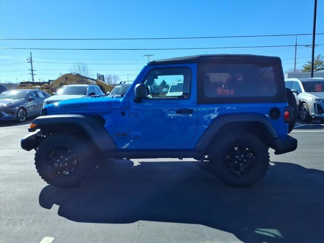 Used 2021 Jeep Wrangler Sport image 4