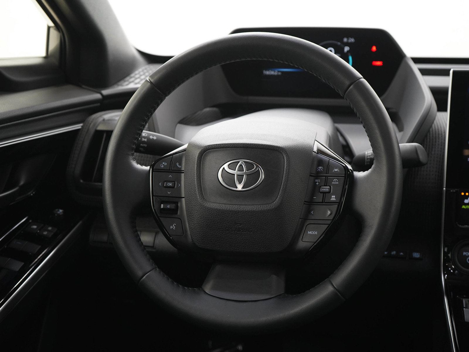 Used 2024 Toyota bZ4X AWD w/ Weather Package image 17