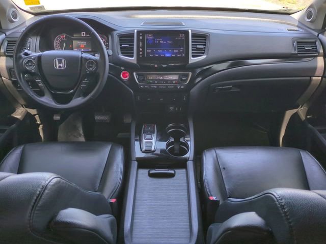 Used 2018 Honda Pilot Touring image 15