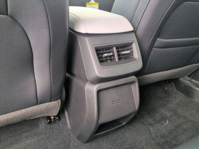Certified 2026 Chevrolet Equinox EV LT FWD image 26
