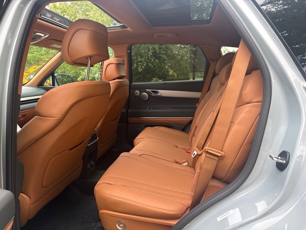 New 2027 Genesis GV80 2.5T Prestige AWD/4WD image 25