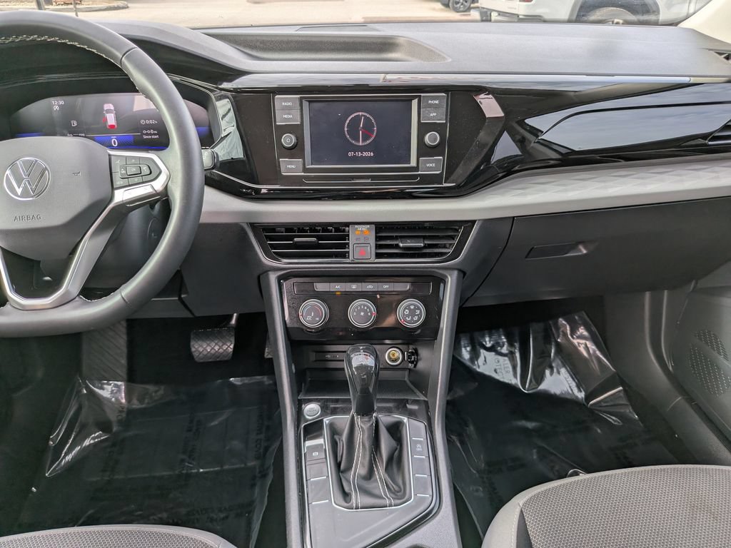 Certified 2023 Volkswagen Taos S FWD image 13