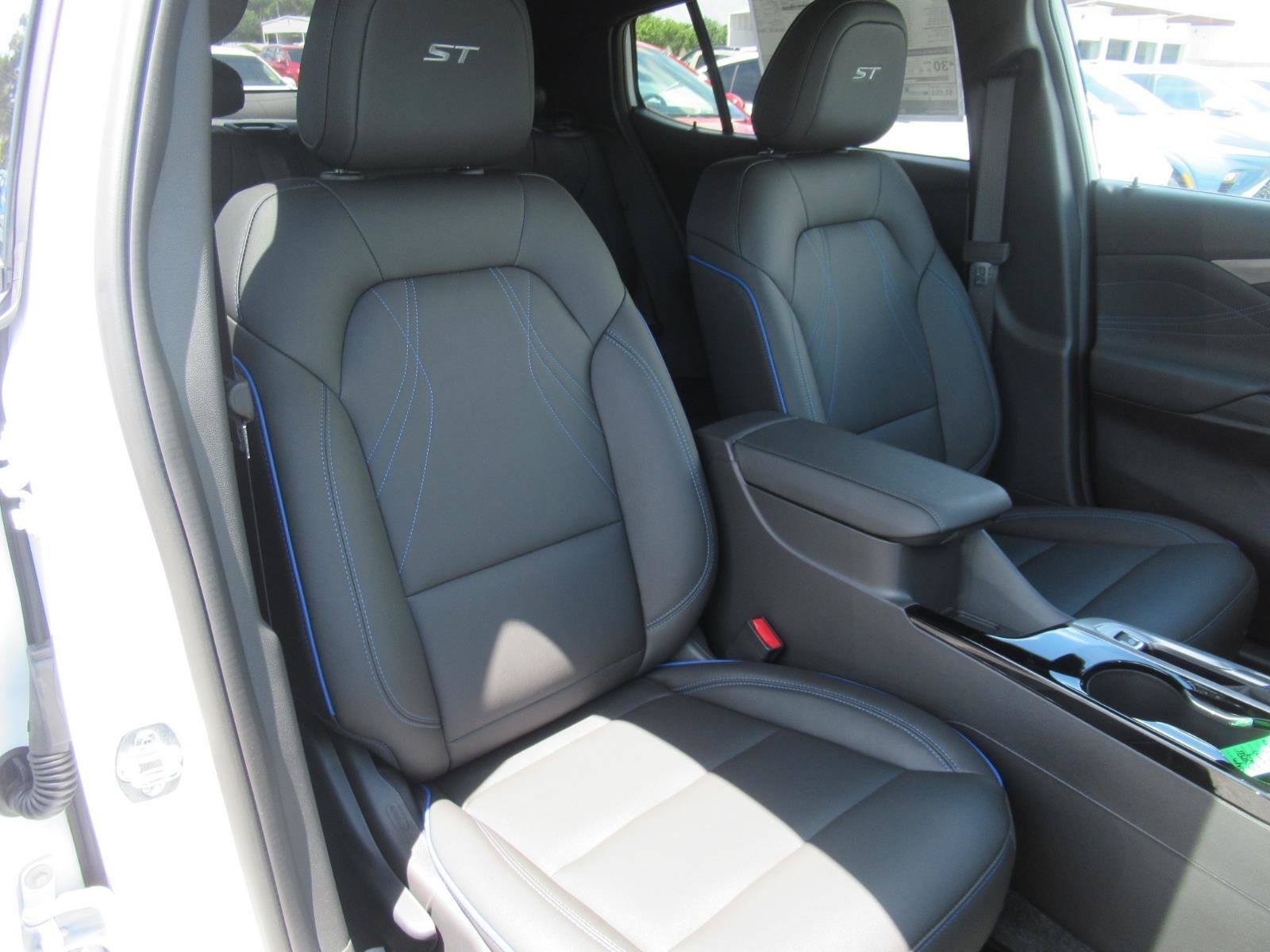 New 2026 Buick Envista Sport Touring w/ Convenience I Package FWD image 9
