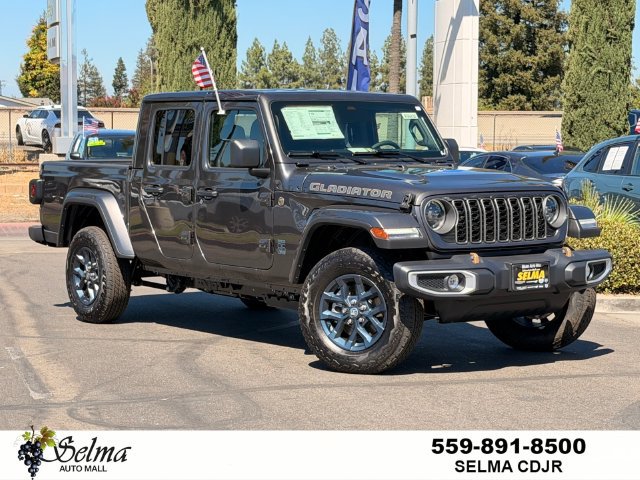 New 2026 Jeep Gladiator Sport AWD/4WD image 1