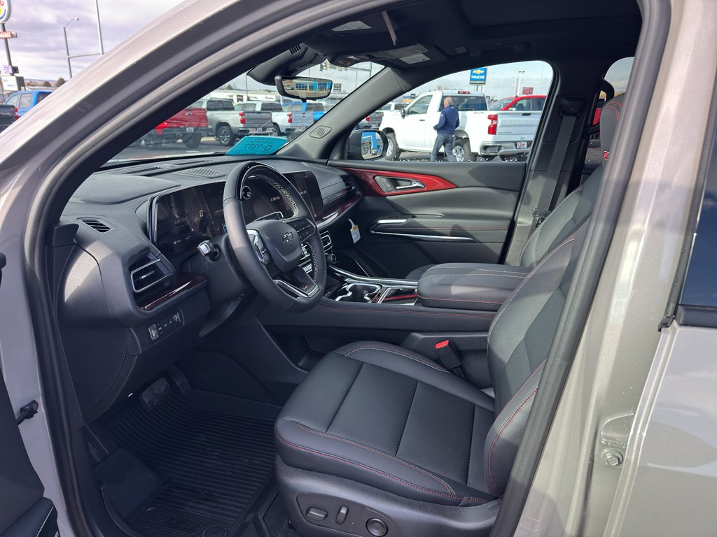 New 2026 Chevrolet Traverse Z71 image 9