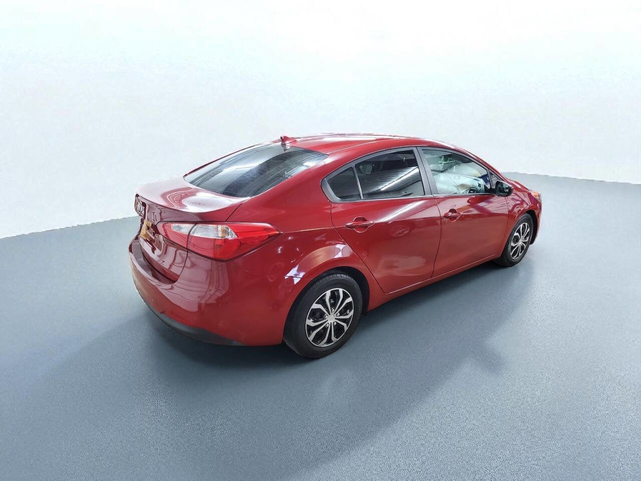 Used 2016 Kia Forte LX image 5