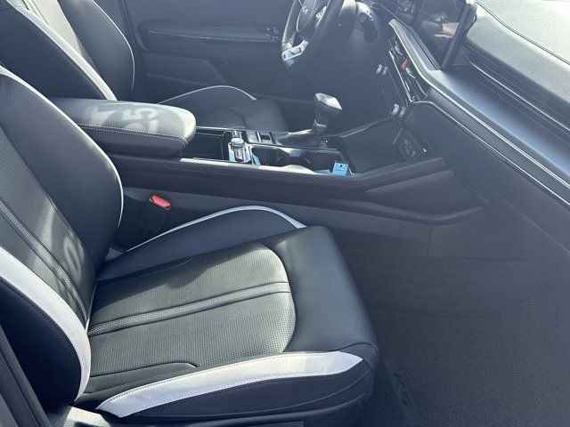 Used 2025 Kia K5 GT-Line w/ GT-Line Premium Package image 15