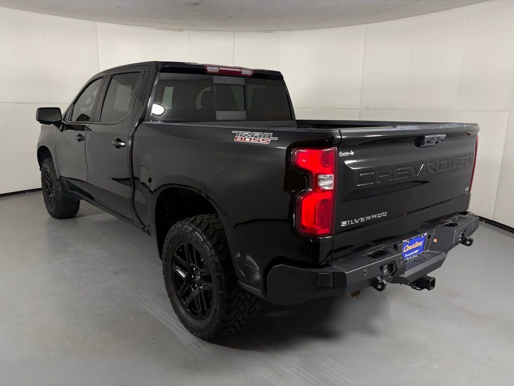 Used 2024 Chevrolet Silverado 1500 LT Trail Boss w/ Convenience Package II image 7