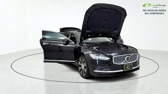 Used 2023 Volvo S90 B6 Plus AWD/4WD image 12