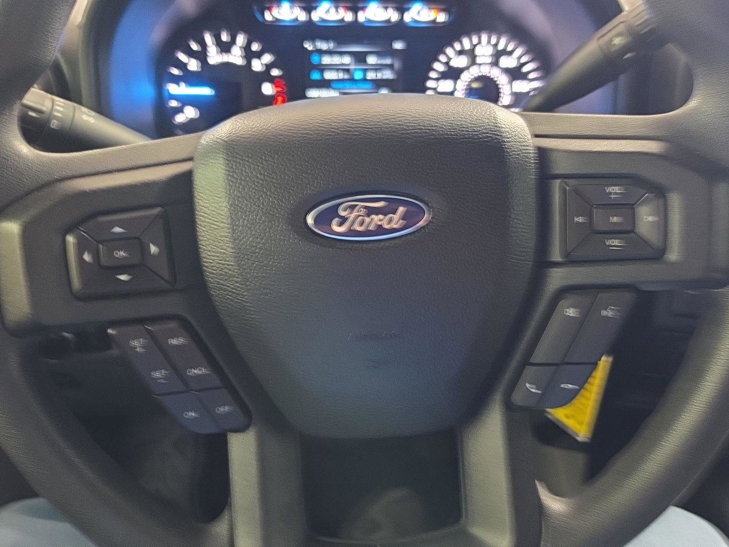 Used 2020 Ford F150 XL w/ Equipment Group 101A Mid AWD/4WD image 8