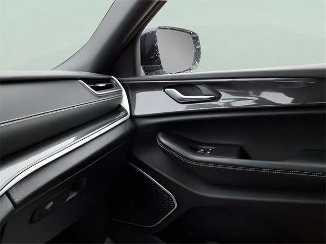 Used 2021 Jeep Grand Cherokee L Laredo image 19