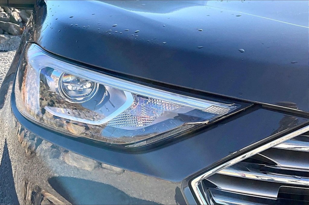 Used 2021 Ford Edge SEL image 24