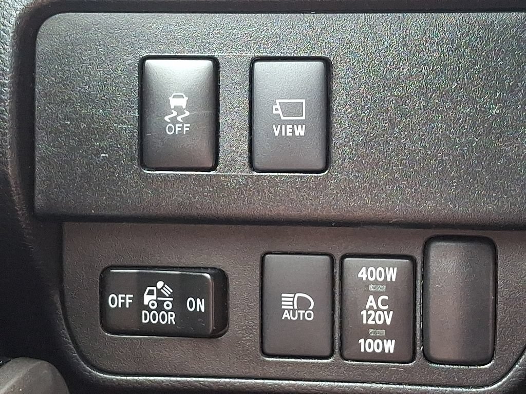 Certified 2023 Toyota Tacoma Limited AWD/4WD image 23