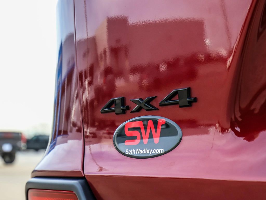 Used 2019 Jeep Cherokee Latitude Plus image 12