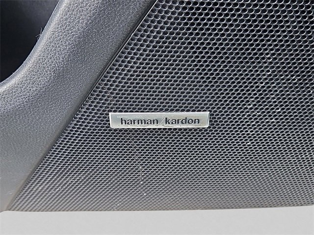 Used 2020 Subaru Crosstrek Hybrid w/ Moonroof Package w/Navigation image 19