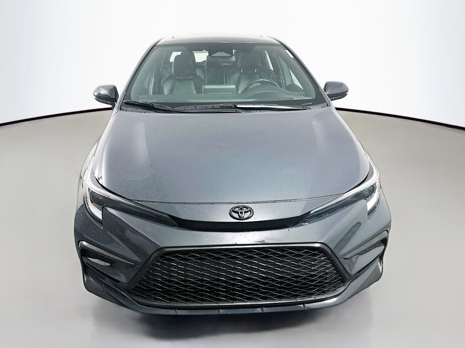Used 2023 Toyota Corolla XSE FWD image 2