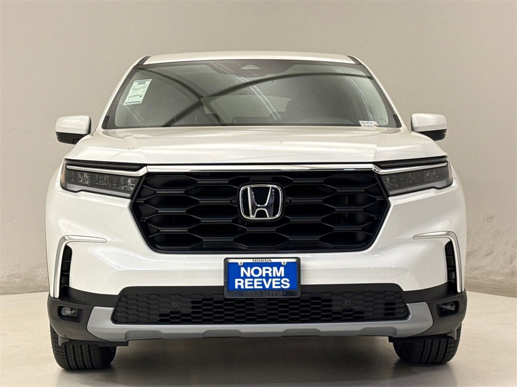 New 2025 Honda Pilot EX-L image 3