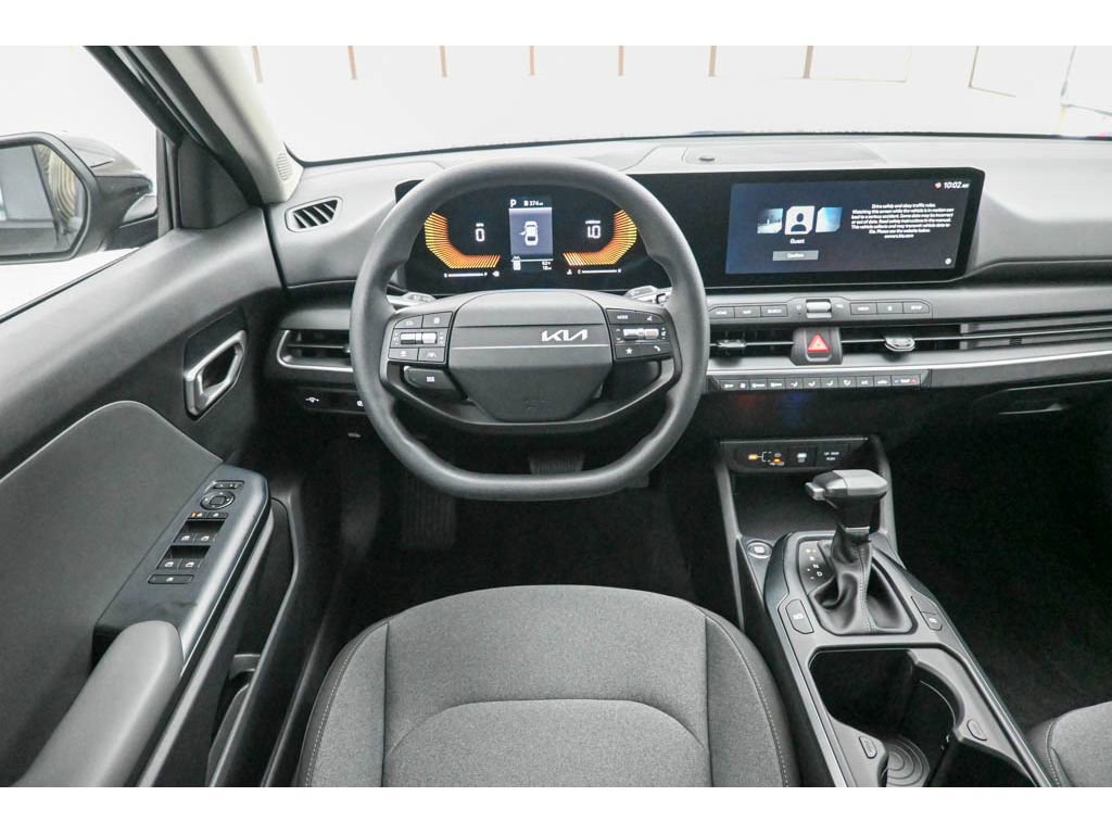 New 2025 Kia K4 image 13