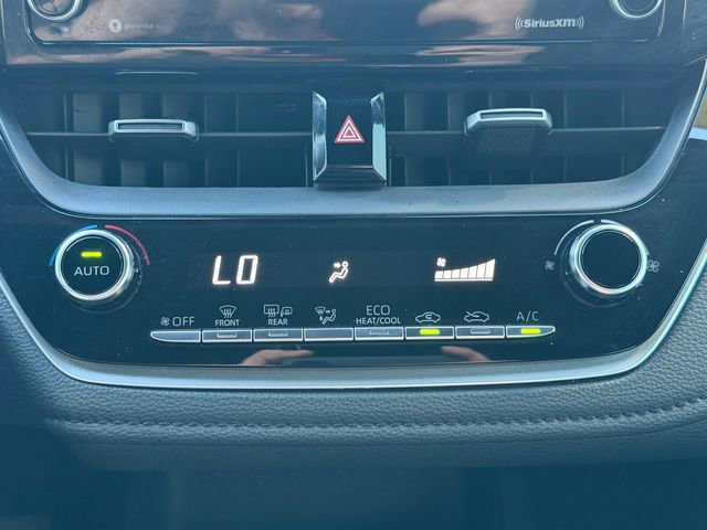 Certified 2022 Toyota Corolla SE FWD image 36