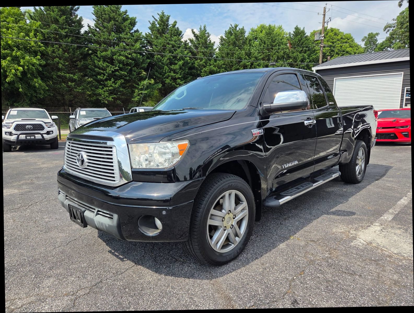 Used 2012 Toyota Tundra Limited w/ Memory Pkg AWD/4WD image 2