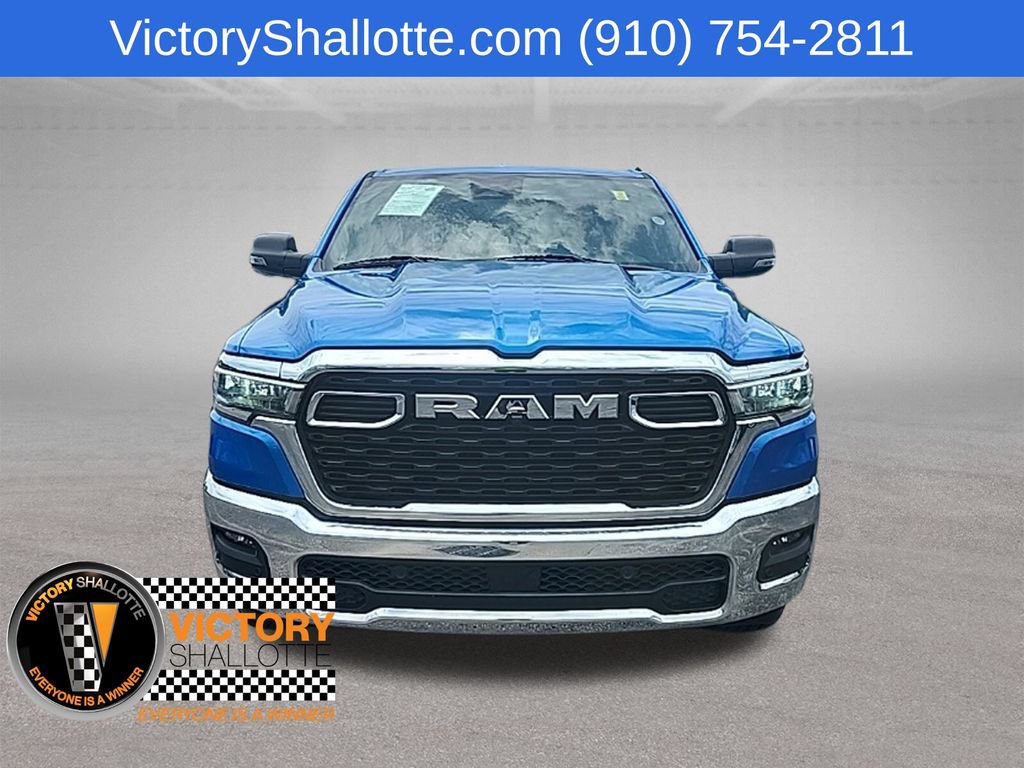 Used 2025 RAM 1500 Big Horn AWD/4WD image 3