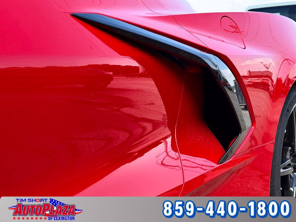 Used 2020 Chevrolet Corvette Stingray Preferred Cpe w/ 2LT Preferred Equipment Group RWD image 14