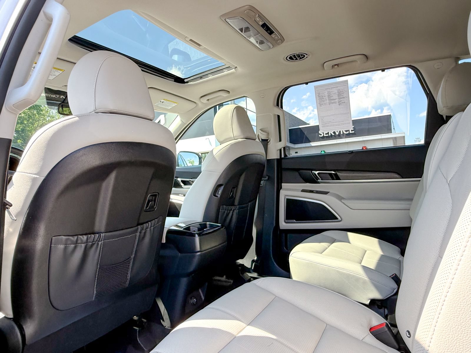 Certified 2022 Kia Telluride EX w/ EX Premium Package AWD/4WD image 43